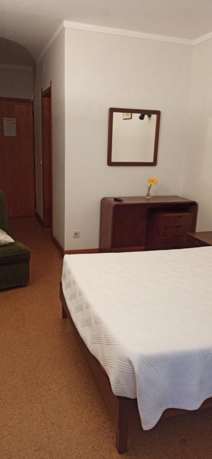 Hotel Pensao Continental Machado Caldelas Zewnętrze zdjęcie